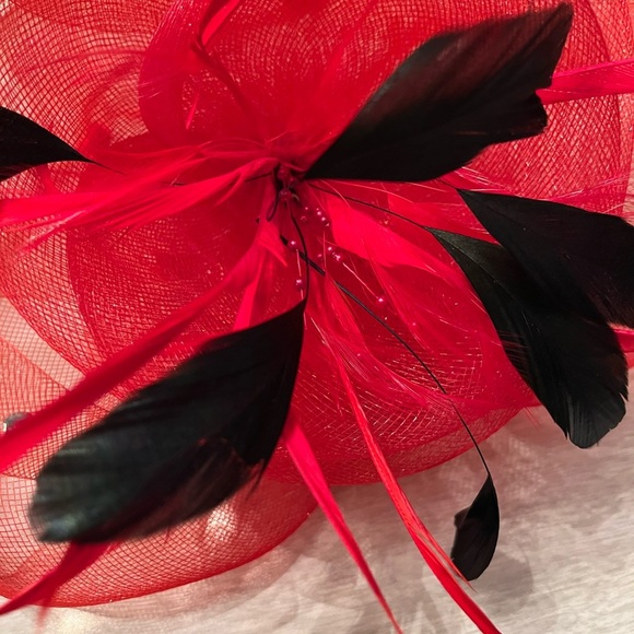 Red headband fascinator headband with feathers Kentucky Derby - Picture 4 of 6